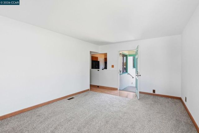 15184 Andover St, San Leandro, CA 94579