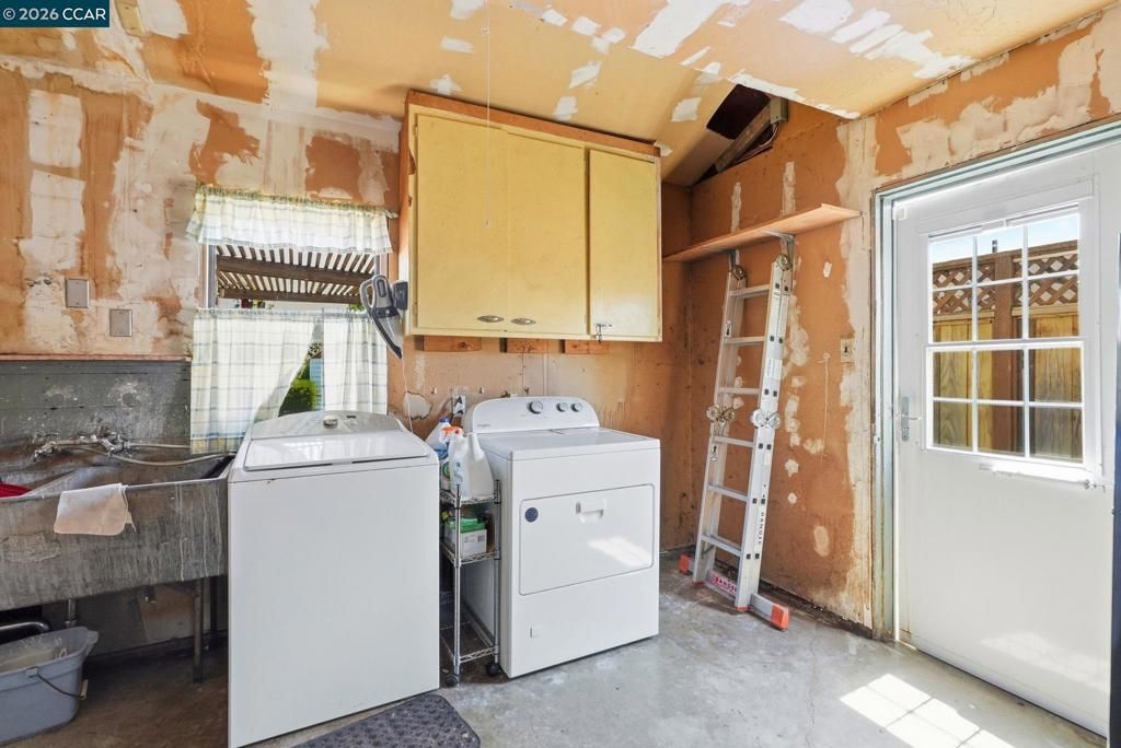 Image 27 of property listing at 15184 Andover St, San Leandro, CA 94579