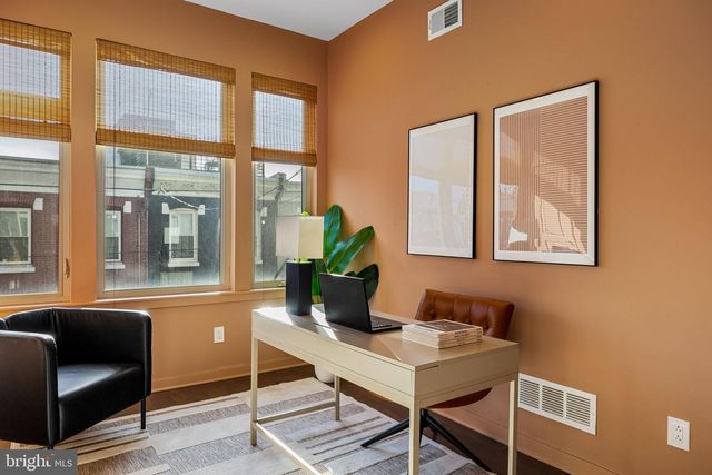 1927 WILDER ST, Philadelphia, PA 19146