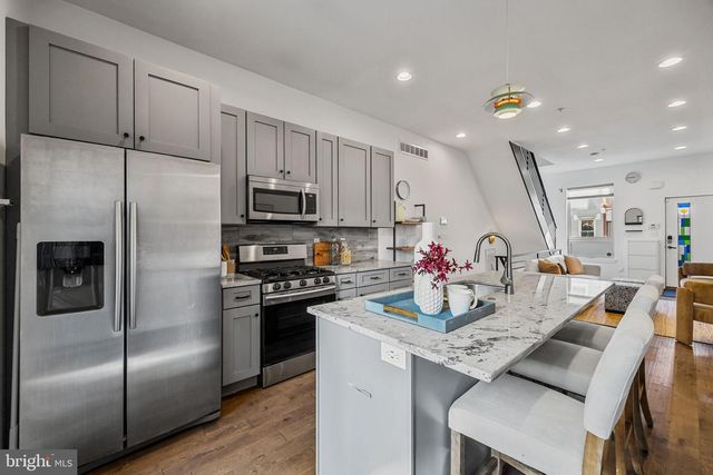 1927 WILDER ST, Philadelphia, PA 19146