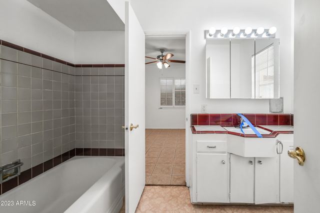 4518 N 9th Avenue, Phoenix, AZ 85013