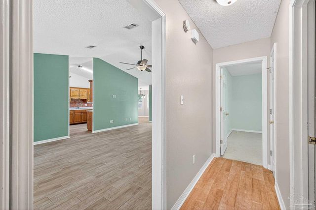 4400 Amberwood Cir, Pace, FL 32571