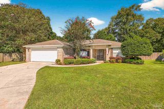 4400 Amberwood Cir, Pace, FL 32571