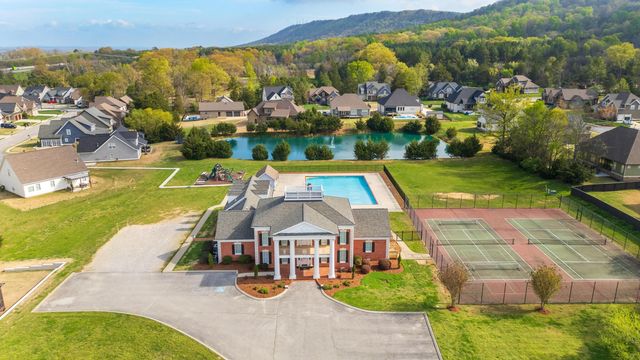 8906 Silver Maple Drive, Ooltewah, TN 37363