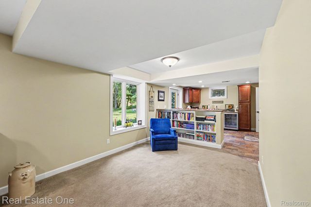 1123 Letica Drive, Rochester, MI 48307
