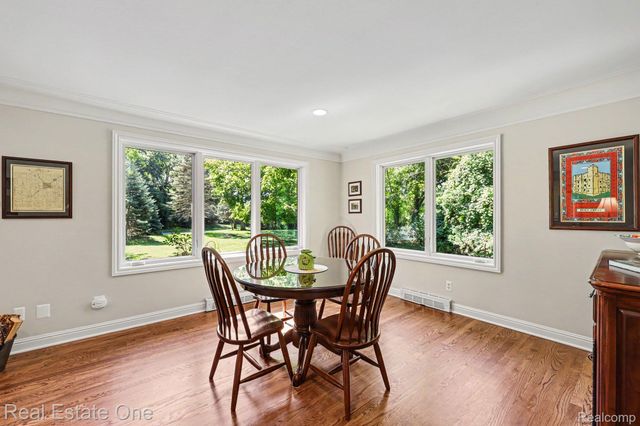 1123 Letica Drive, Rochester, MI 48307