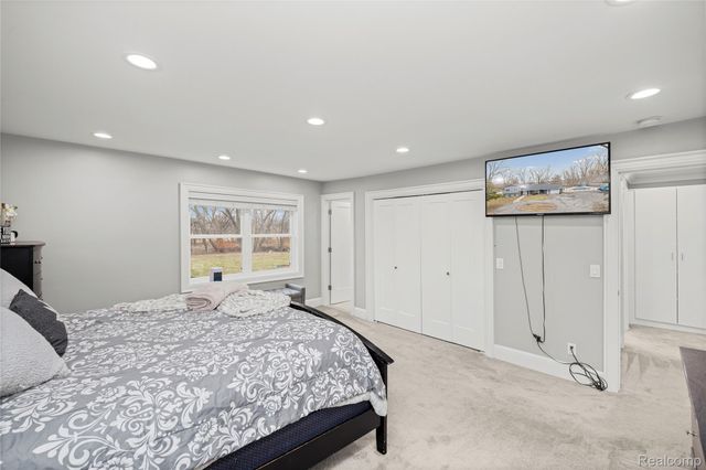 15879 Millar Road, Clinton Charter Township, MI 48036