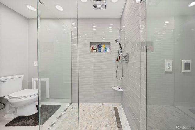 15879 Millar Road, Clinton Charter Township, MI 48036