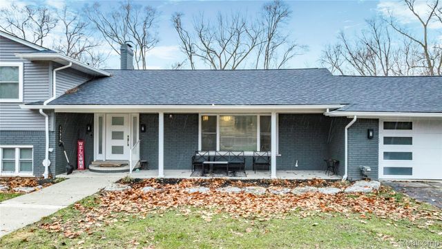 15879 Millar Road, Clinton Charter Township, MI 48036