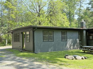 3257 Route 212 2, Woodstock, NY 12409