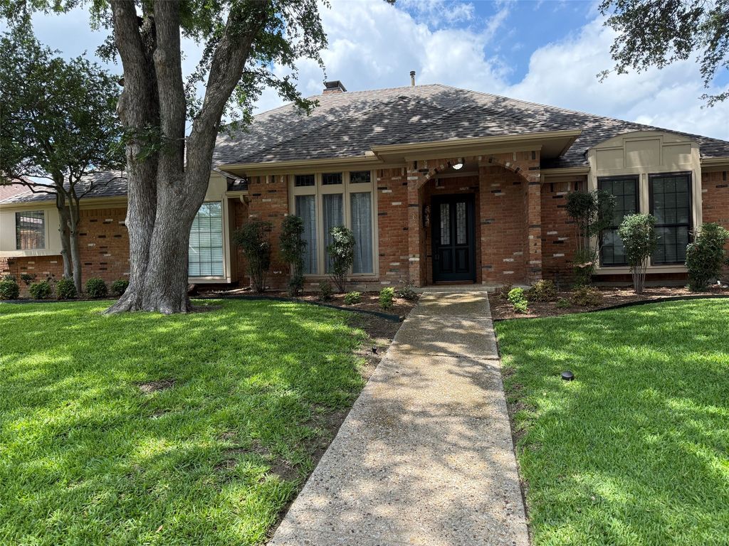 6519 Garlinghouse Lane, Dallas, TX 75252