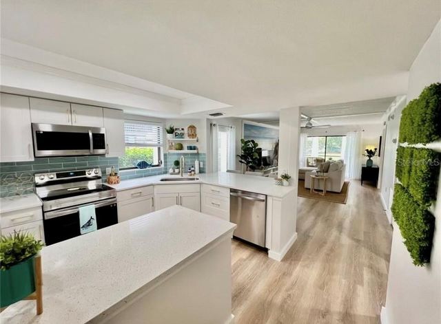 7203 CURTISS AVENUE 1A, Sarasota, FL 34231