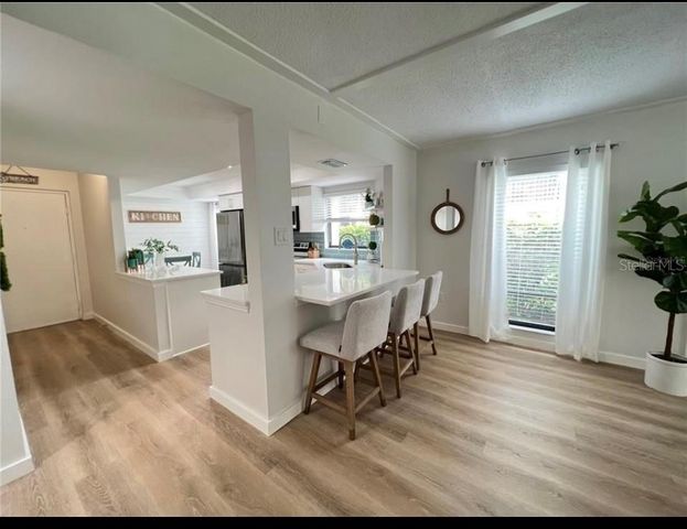 7203 CURTISS AVENUE 1A, Sarasota, FL 34231