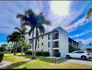 7203 CURTISS AVENUE 1A, Sarasota, FL 34231