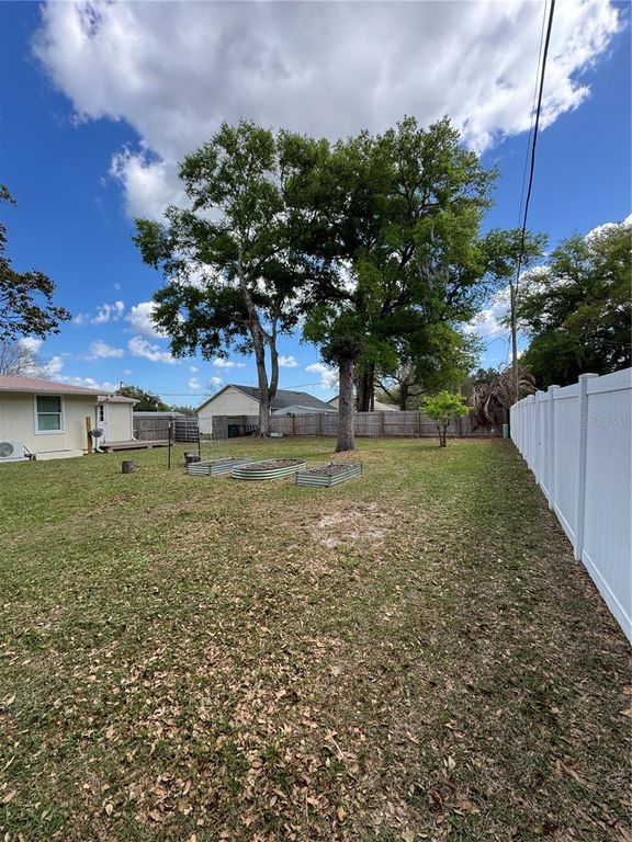 Image 22 of property listing at 3351 PHONETIA DRIVE, Deltona, FL 32738