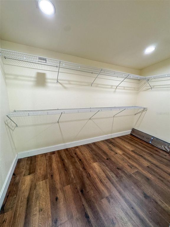 Image 9 of property listing at 3351 PHONETIA DRIVE, Deltona, FL 32738