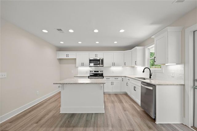 1780 Woodland Trail, Cumming, GA 30041