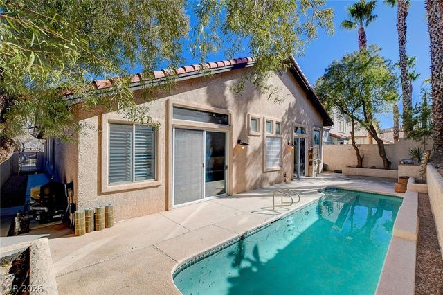 2013 Spring Rose Street, Las Vegas, NV 89134