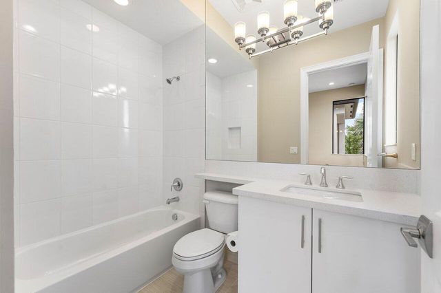 17185 Ludovica Lane, Boca Raton, FL 33496