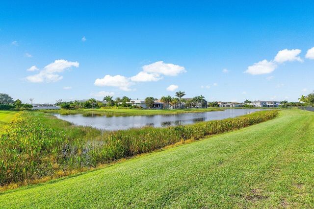 17185 Ludovica Lane, Boca Raton, FL 33496