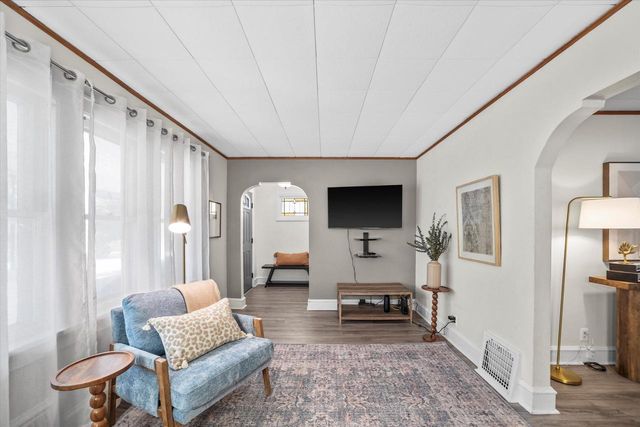 536 N 54th STREET, Milwaukee, WI 53208