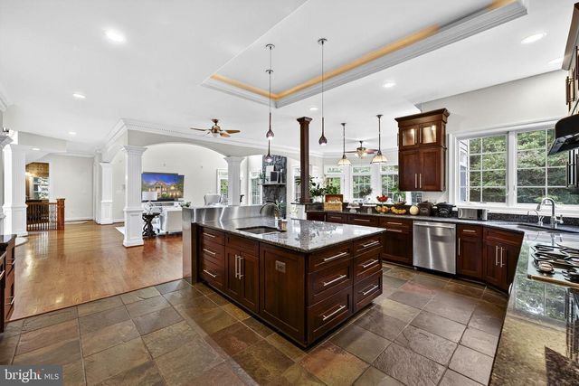 6623 LOCUST WAY, Annandale, VA 22003