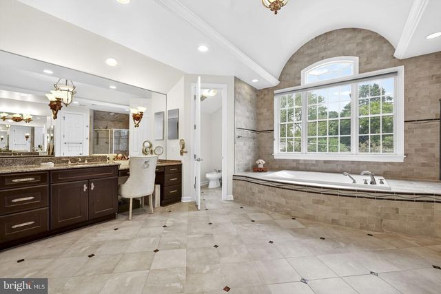 6623 LOCUST WAY, Annandale, VA 22003