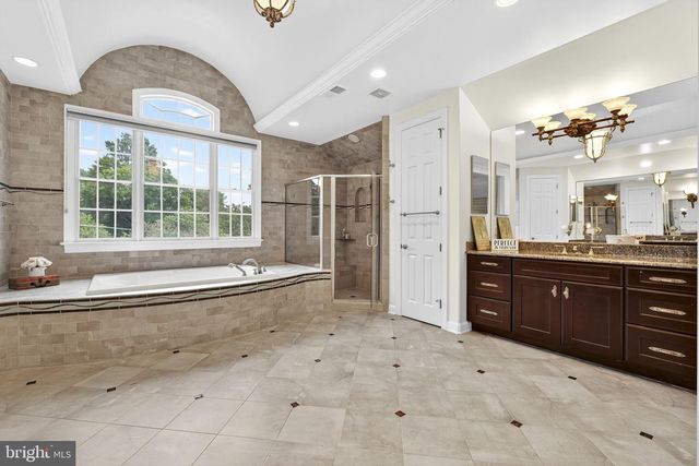 6623 LOCUST WAY, Annandale, VA 22003