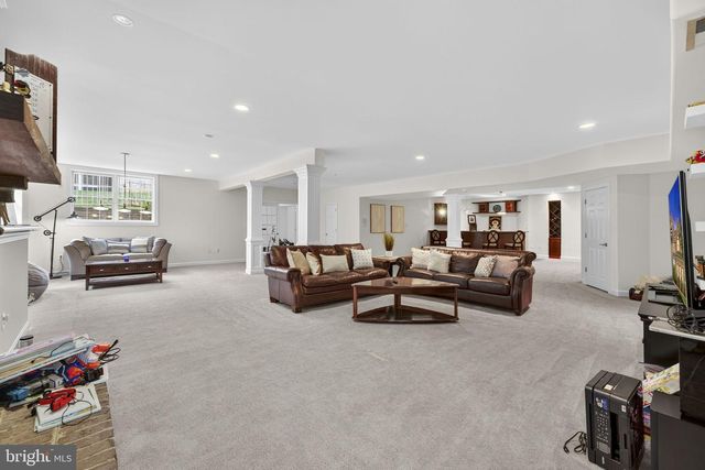 6623 LOCUST WAY, Annandale, VA 22003