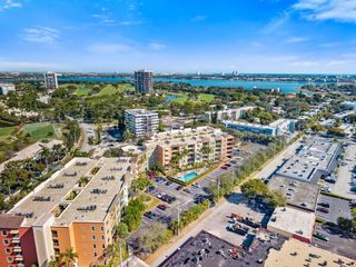 1640 Presidential Way 105, West Palm Beach, FL 33401