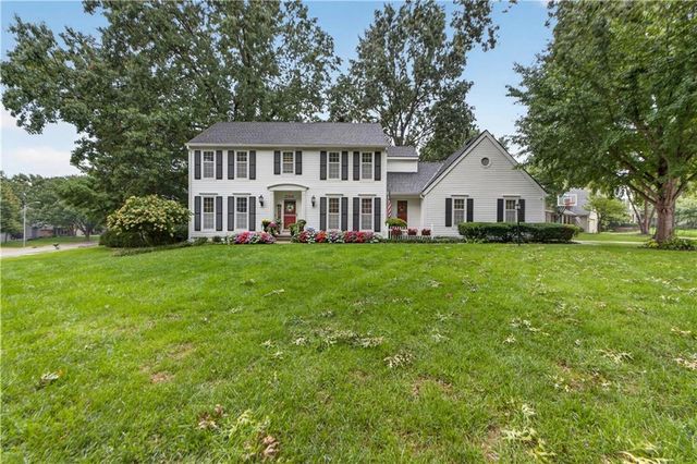 12400 Sagamore Road, Leawood, KS 66209