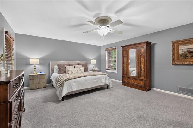 12400 Sagamore Road, Leawood, KS 66209