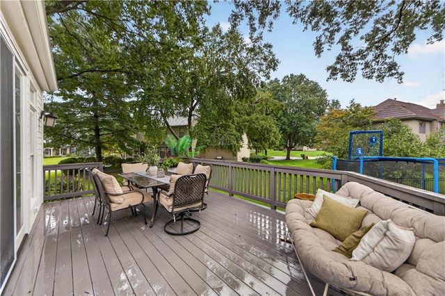 12400 Sagamore Road, Leawood, KS 66209
