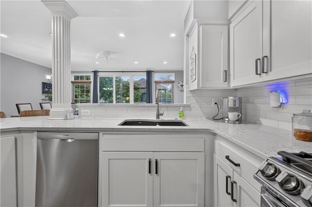 12400 Sagamore Road, Leawood, KS 66209