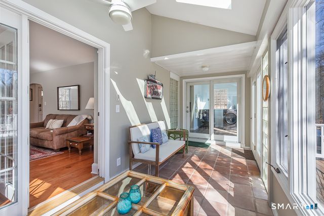 19 Beecher Road, Woodbridge, CT 06525