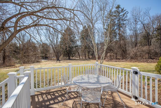 19 Beecher Road, Woodbridge, CT 06525