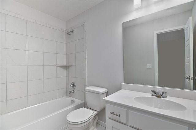 2673 W Park Street, Olathe, KS 66061