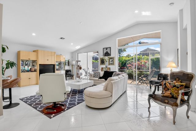 5050 Polly Park Lane, Boynton Beach, FL 33437