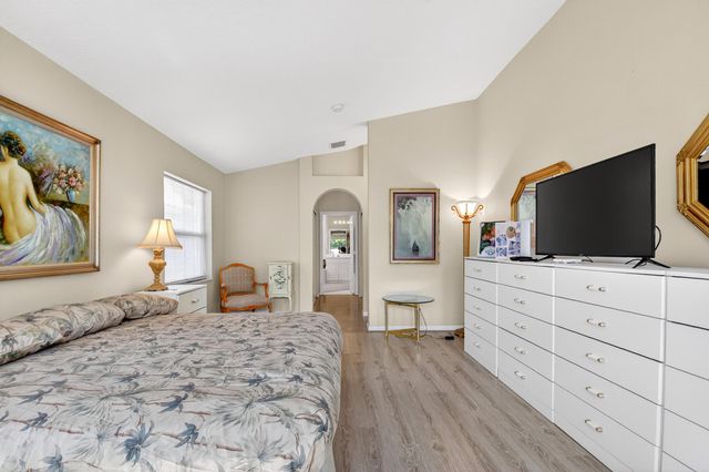 5050 Polly Park Lane, Boynton Beach, FL 33437