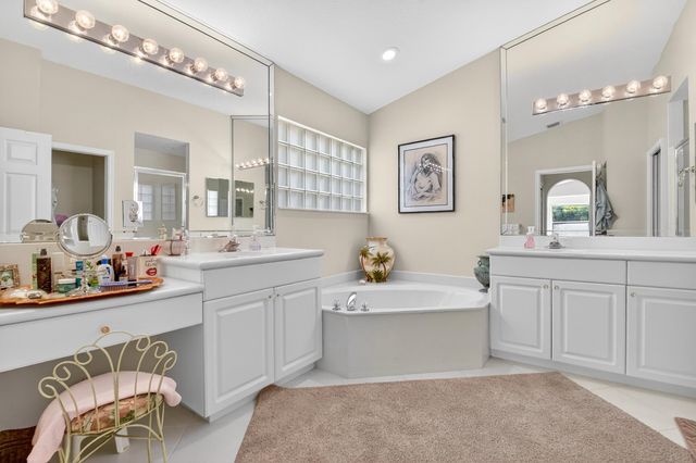 5050 Polly Park Lane, Boynton Beach, FL 33437