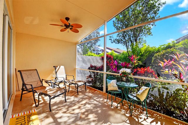 5050 Polly Park Lane, Boynton Beach, FL 33437