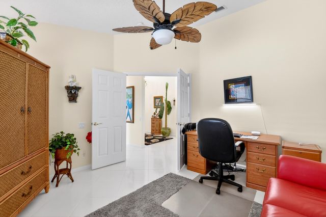 5050 Polly Park Lane, Boynton Beach, FL 33437