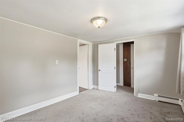 2220 Wixom Road, Commerce Twp, MI 48382