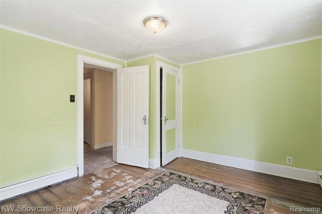 2220 Wixom Road, Commerce Twp, MI 48382