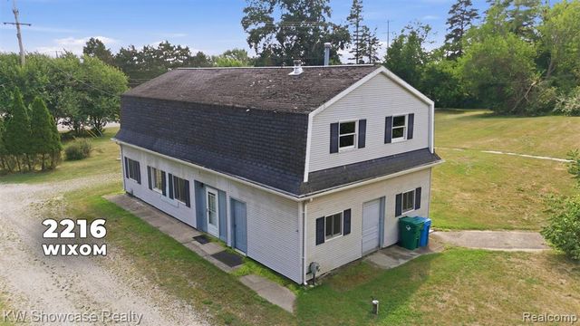 2220 Wixom Road, Commerce Twp, MI 48382