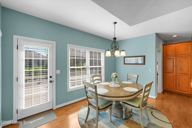 13410 Kristen Leigh Ct, Louisville, KY 40299