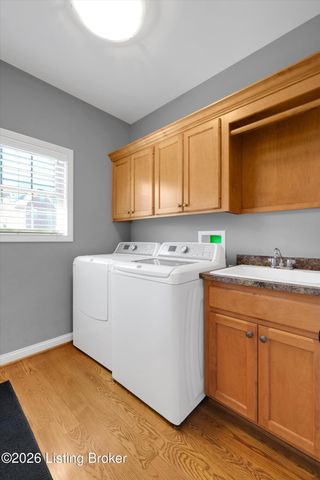 13410 Kristen Leigh Ct, Louisville, KY 40299