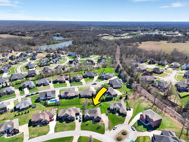 13410 Kristen Leigh Ct, Louisville, KY 40299