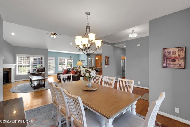 13410 Kristen Leigh Ct, Louisville, KY 40299