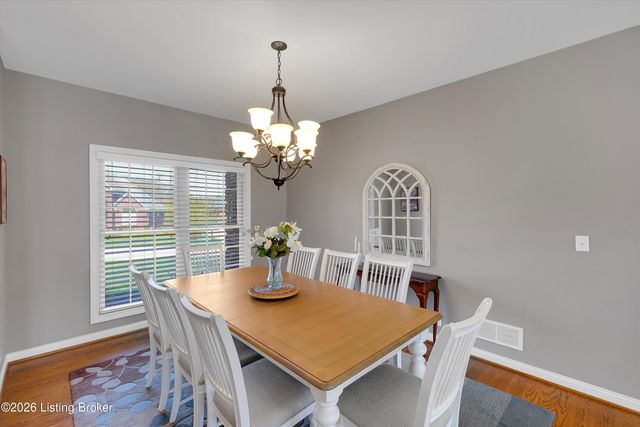 13410 Kristen Leigh Ct, Louisville, KY 40299